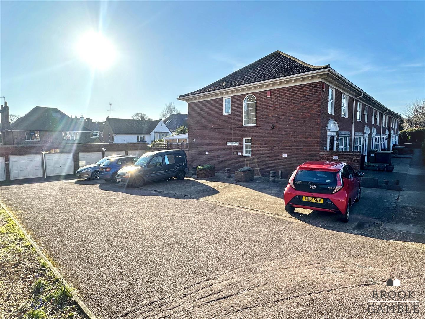 3 Bedroom House. Upperton Road in Eastbourne,  25